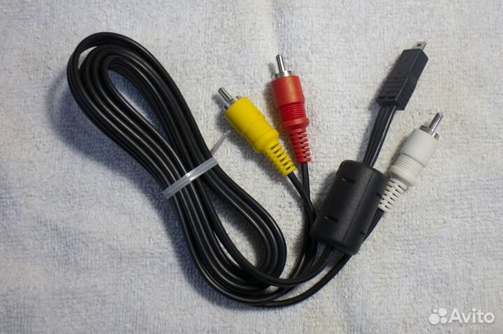 Кабель UC-E6 - 3 RCA для фото и видео техники