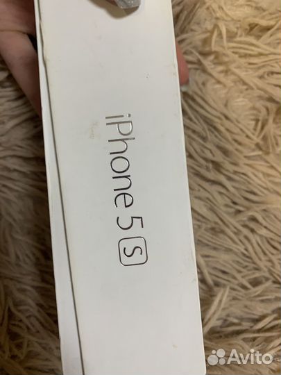 Коробка от iPhone 5s
