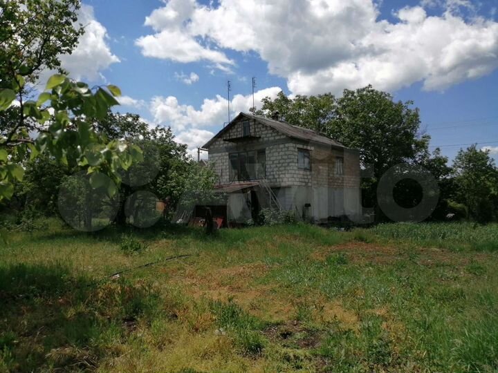 Дом 100 м² на участке 12 сот.