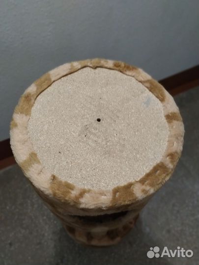 Домик для кошки с когтеточкой бу