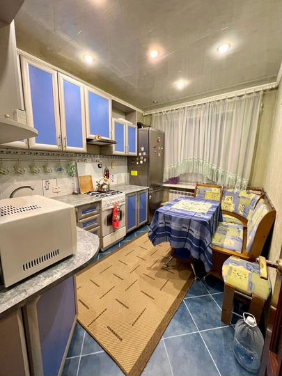 2-к. квартира, 60 м², 5/5 эт.