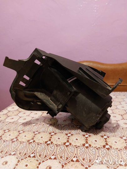 Противотуманки Toyota Aqua