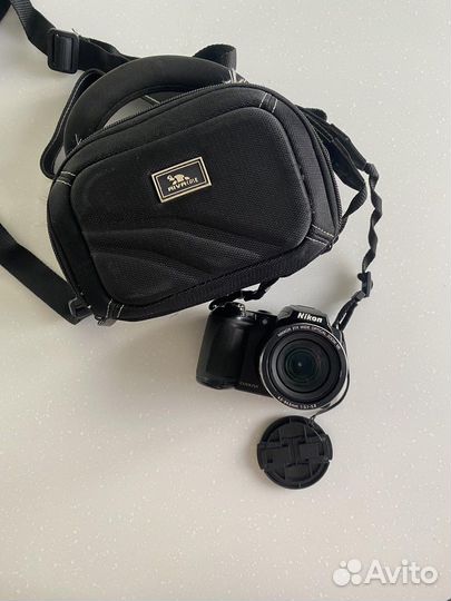 Компактный фотоаппарат