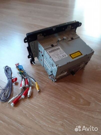 Автомагнитола с CD - чейнджером