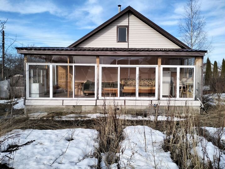 Дача 53,7 м² на участке 10,98 га