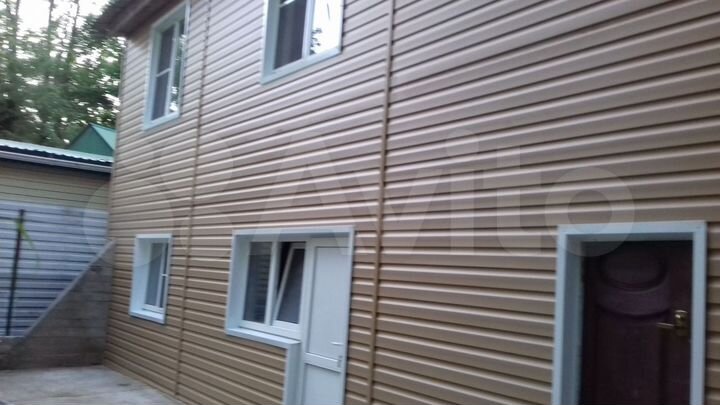 Дом 79 м² на участке 4 сот.