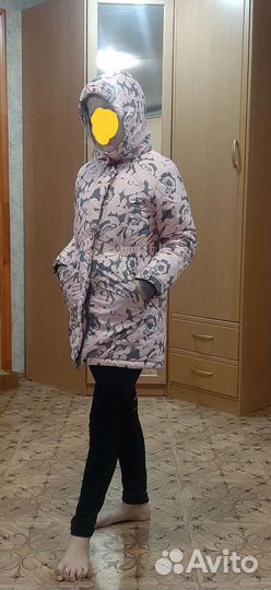 Зимняя куртка для девочки 140