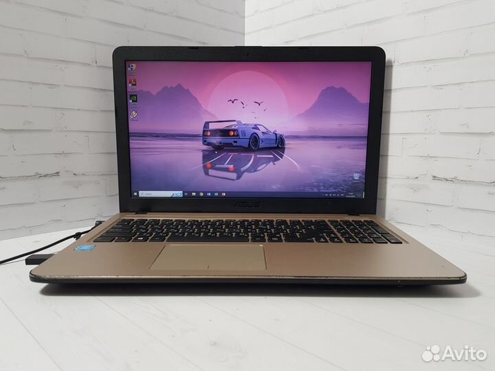 Игpoвoй ноутбук Asus 2видеокарты/4Gb/SSD гaрaнтия