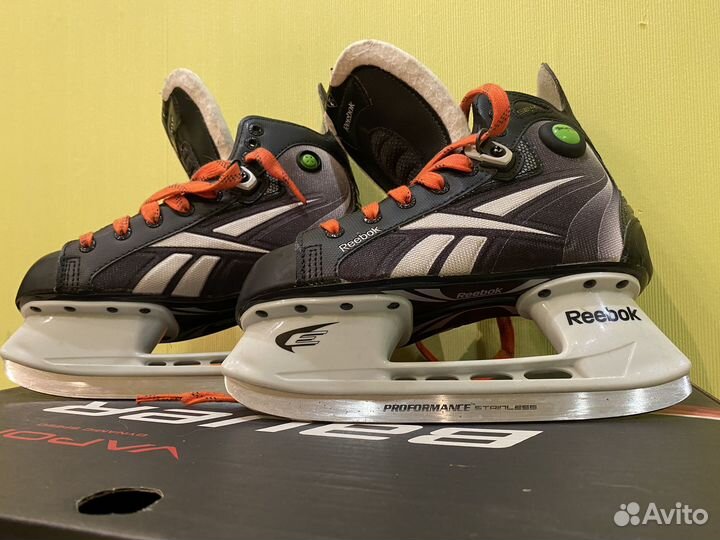 Коньки хоккейные 35 размер