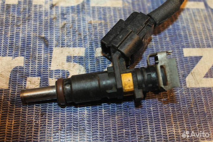 Форсунка топливная Рампа Пежо 408