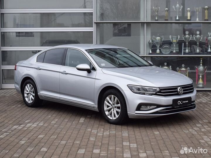 Volkswagen Passat 2.0 AMT, 2019, 71 690 км