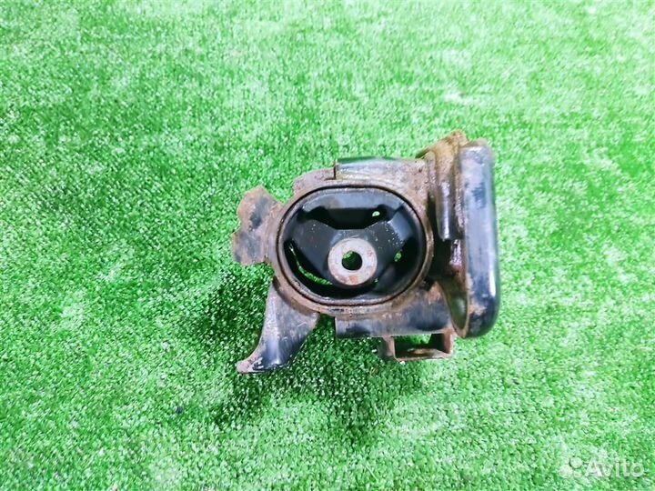 Опора (подушка) кпп Toyota Auris E150 2009