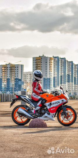 Мотокомбинезон женский dainese и перчатки