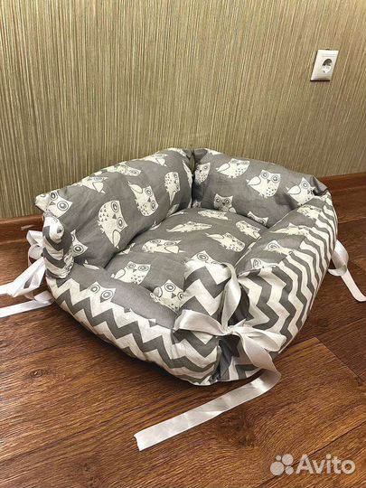 Лежанка для домашних животных