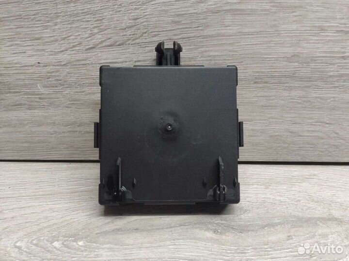 Блок управления двери Mercedes C W204