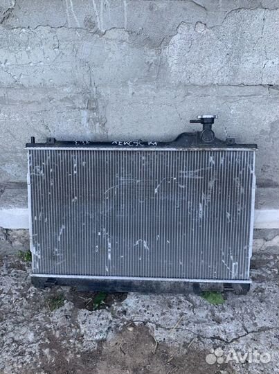 Радиатор lexus RX