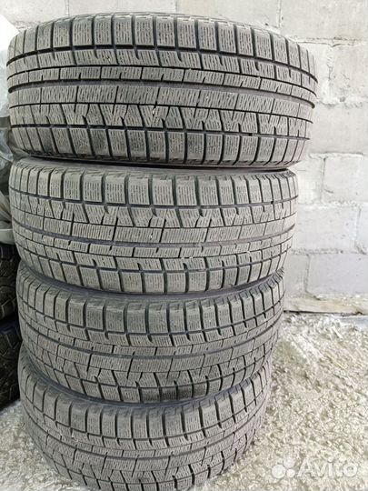 Yokohama Ice Guard IG50+ 215/55 R17
