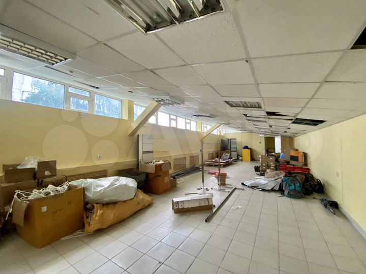 Торговая площадь, 552 м²