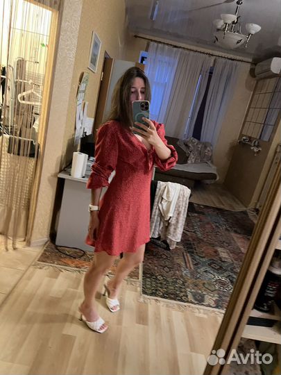 Платье guess 42 44