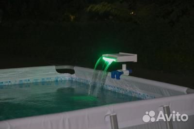 58619 Bestway Водопад с цветной Led подсветкой