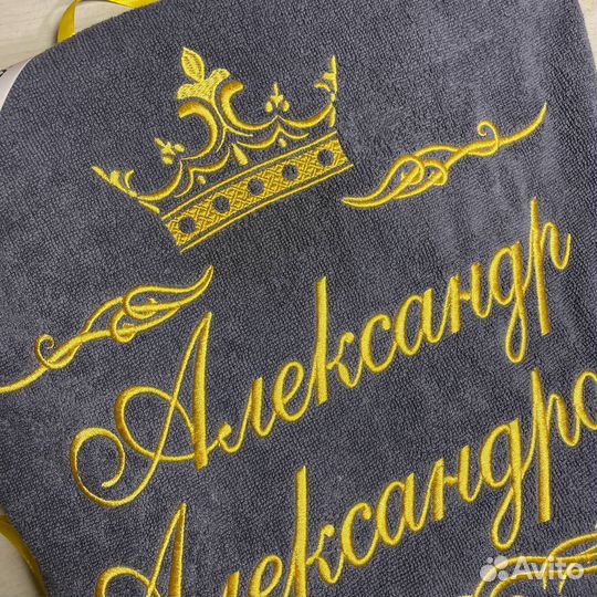 Халат с вышивкой