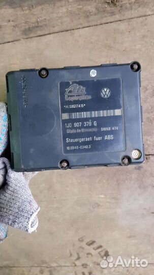 Блок абс golf 4 гольф 4