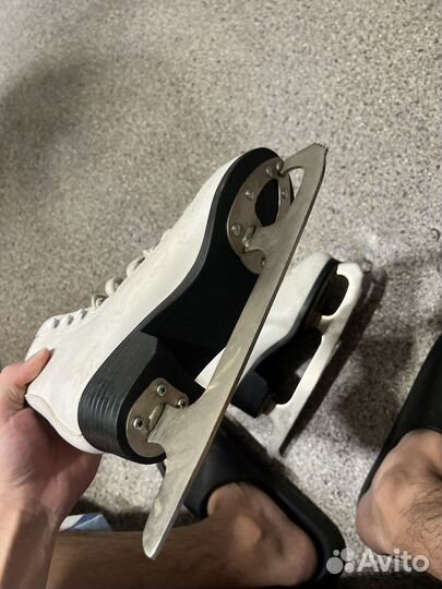 Коньки фигурные