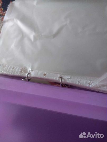 Папка на кольцах с файлами