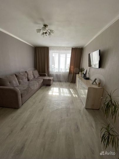 3-к. квартира, 61 м², 4/5 эт.