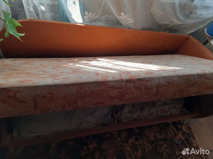 Кровать тахта