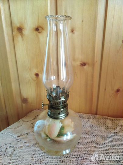 Масляная керосиновая лампа