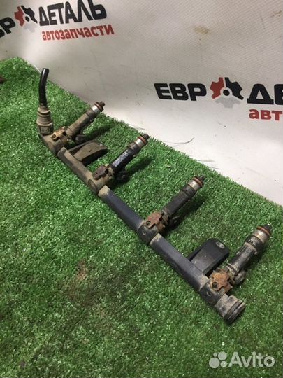 Топливная рейка Renault Logan седан 1.4 K7JA710