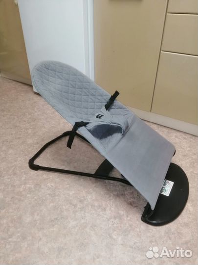 Шезлонг укачивающий