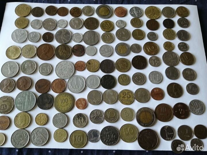110 монет мира без повторов