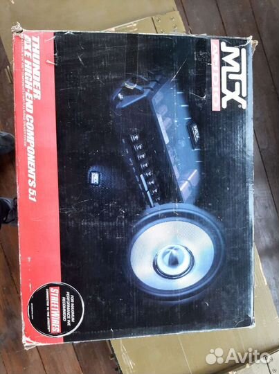 Акустическая система автомобильная