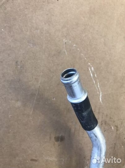 Трубка охлаждающей жидкости Порше Кайен 958(1253)