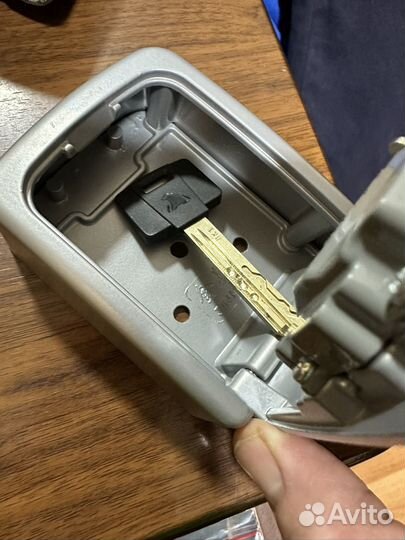 Мини кодовый сейф для ключей