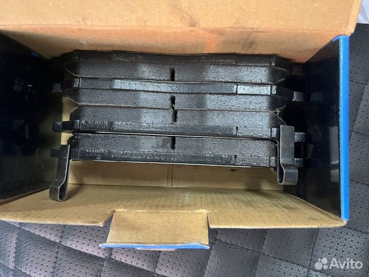 Тормозные колодки передние Ford, Nissan, Suzuki