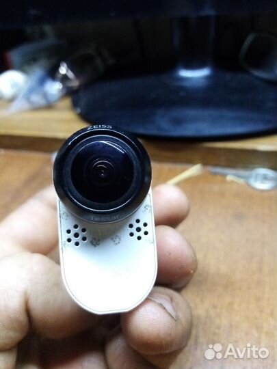 Экшен-камера sony hdr as100v