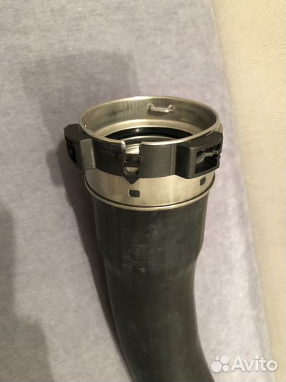 Патрубок интеркулера Опель инсигния Opel Insignia