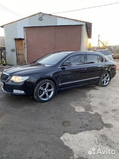 Skoda Superb 1.8 AT, 2012, битый, 182 000 км