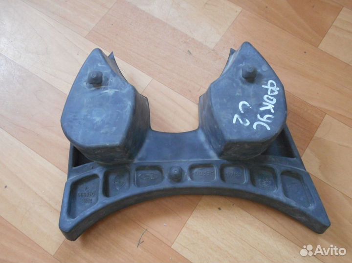 Подстаканник Ford Focus I USA (1998 - 2005)