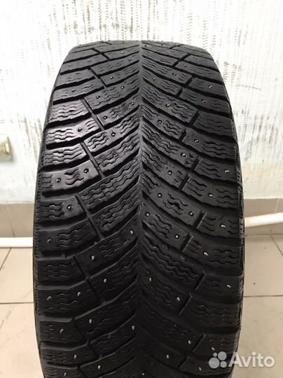 Michelin X-Ice North 4 225/55 R17