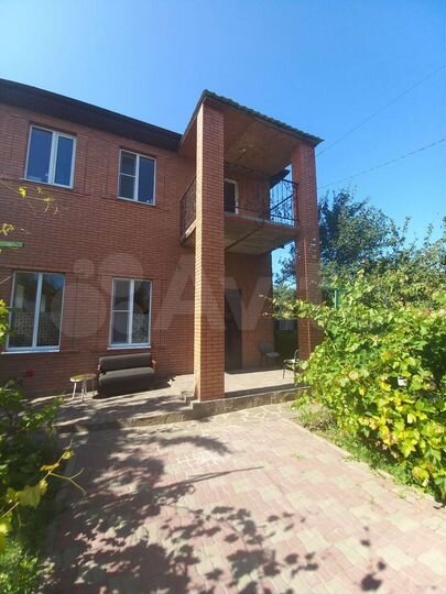 Дом 160 м² на участке 17 сот.