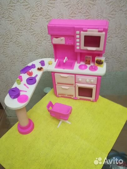Мебель для кукольного домика Барби