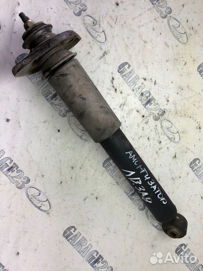 Амортизатор задний Nissan Murano z50