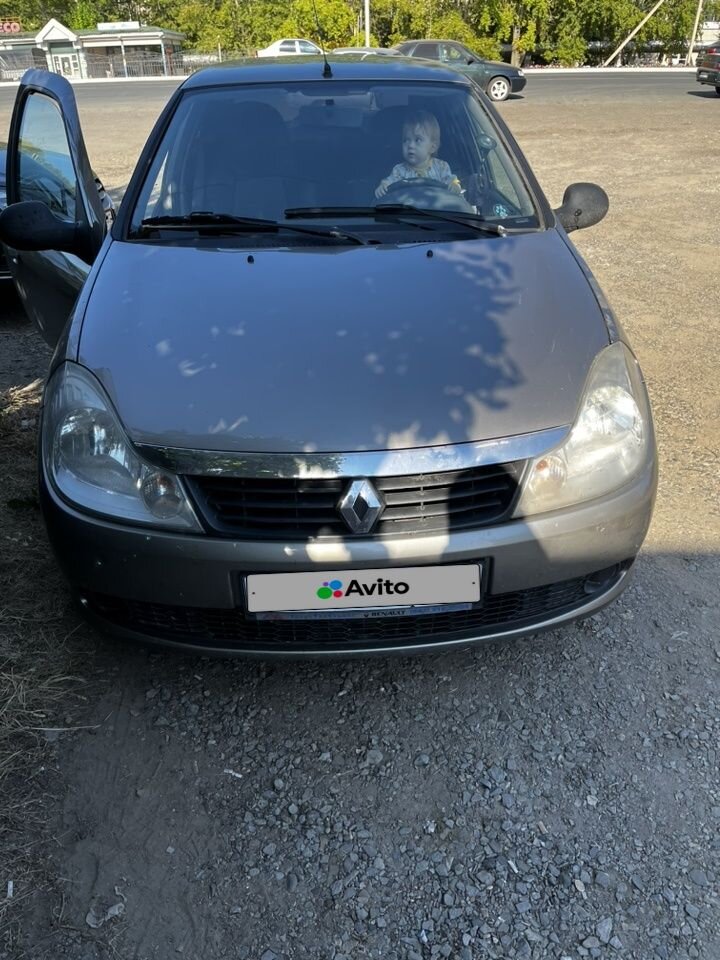 Renault Symbol: фото владельца