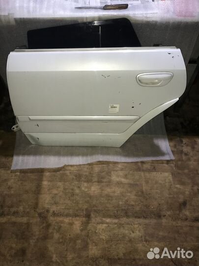 Дверь задняя левая Subaru Legacy Outback B13