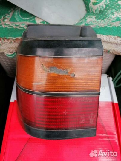 Задний левый фонарь passat b3 универсал