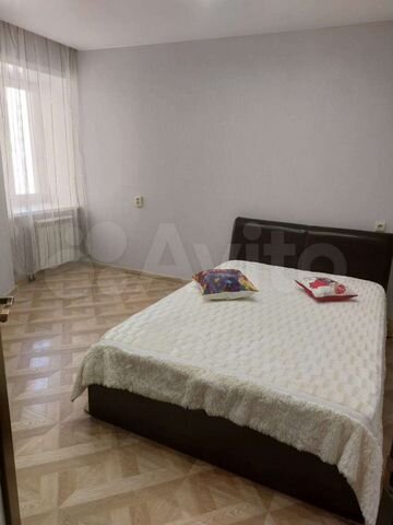 2-к. квартира, 63 м², 5/12 эт.